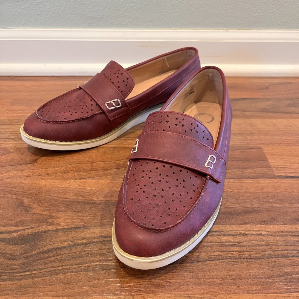 Journee Collection Women's Loafers Shoes Size 9 Burgundy Cardamom Fall Old Money